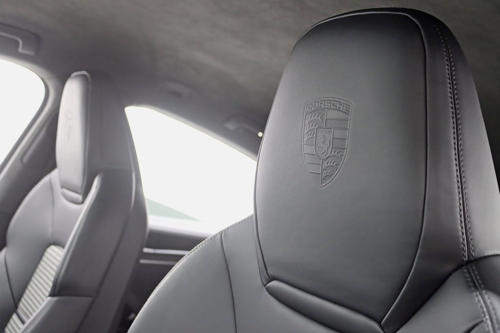 2024 Porsche Cayenne Coupe S photo 28