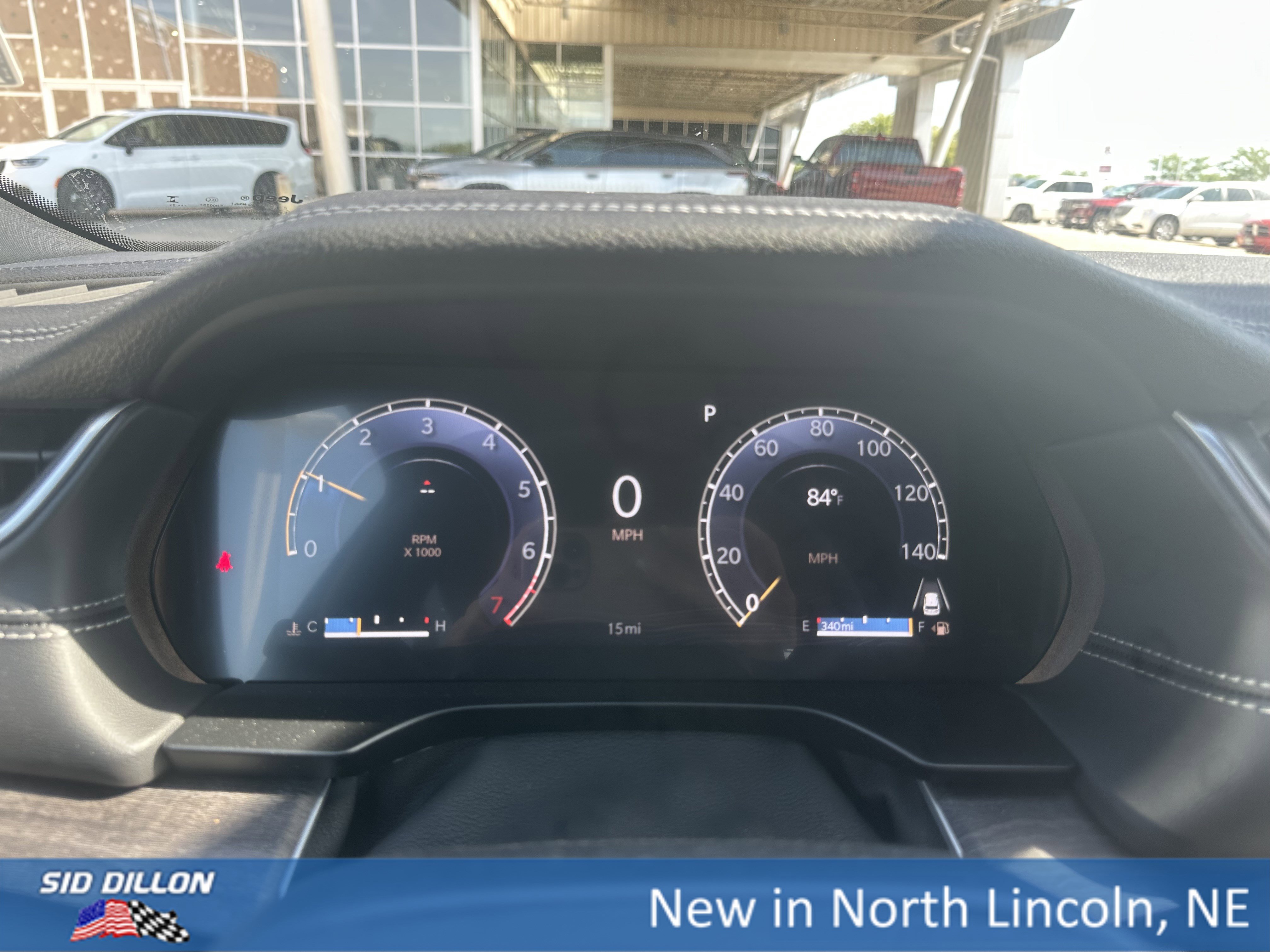2025 Jeep Grand Cherokee Limited photo 3