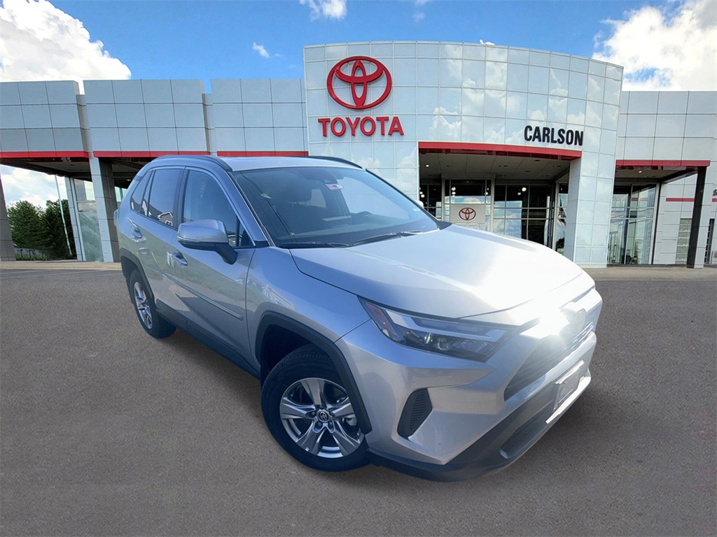 Used 2022 Toyota RAV4 XLE with VIN 2T3P1RFV7NC295640 for sale in Minneapolis, Minnesota