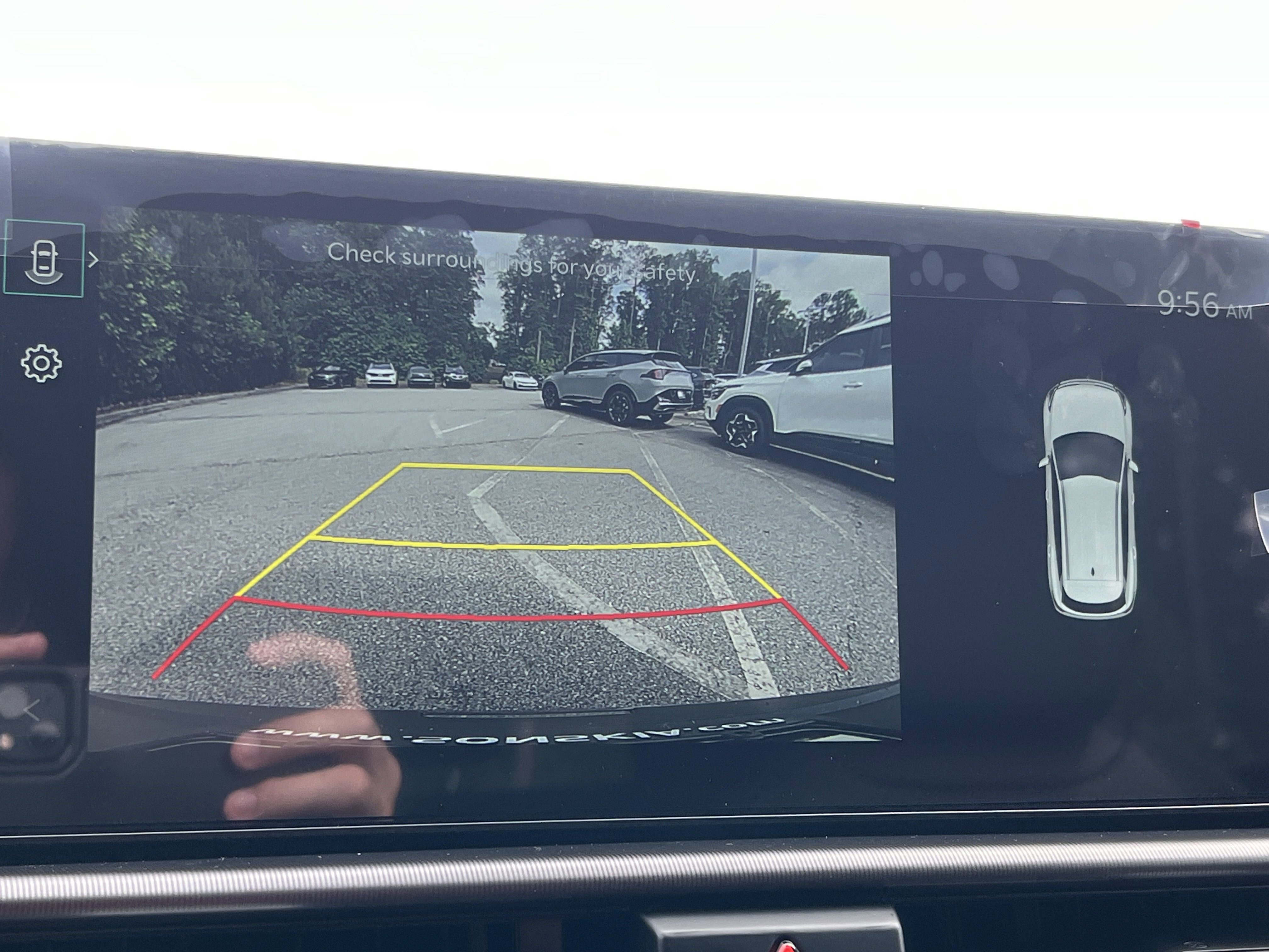 2026 Kia Sportage EX photo 3