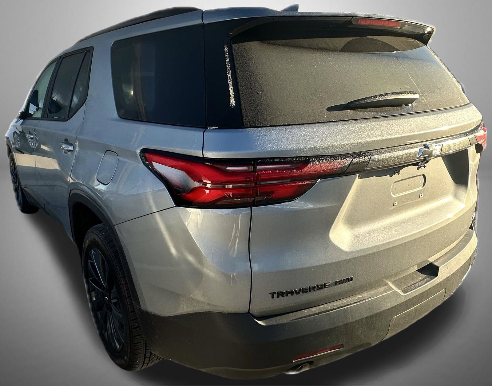 2023 Chevrolet Traverse RS photo 2