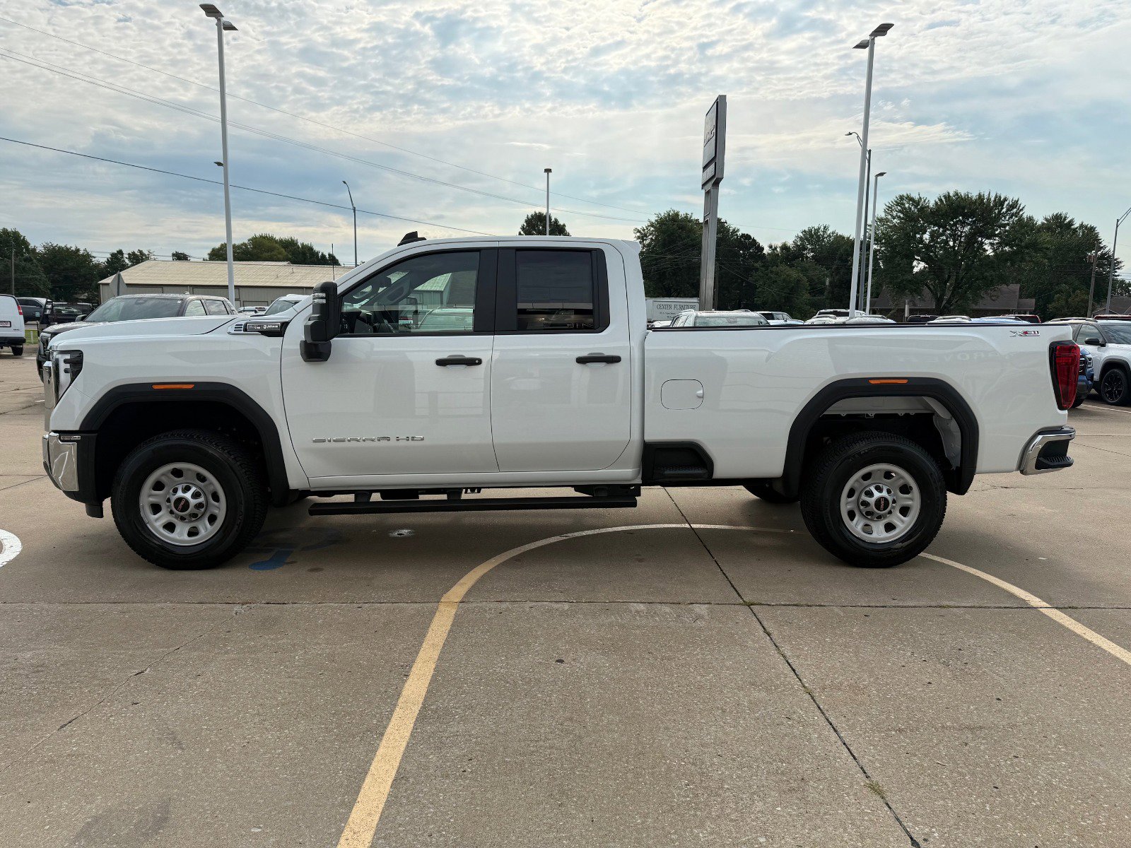 2025 Gmc Sierra 2500 HD Pro photo 5