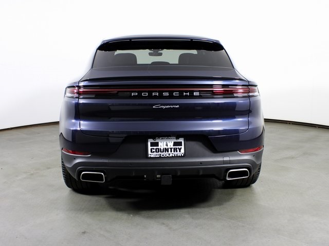 2025 Porsche Cayenne photo 6