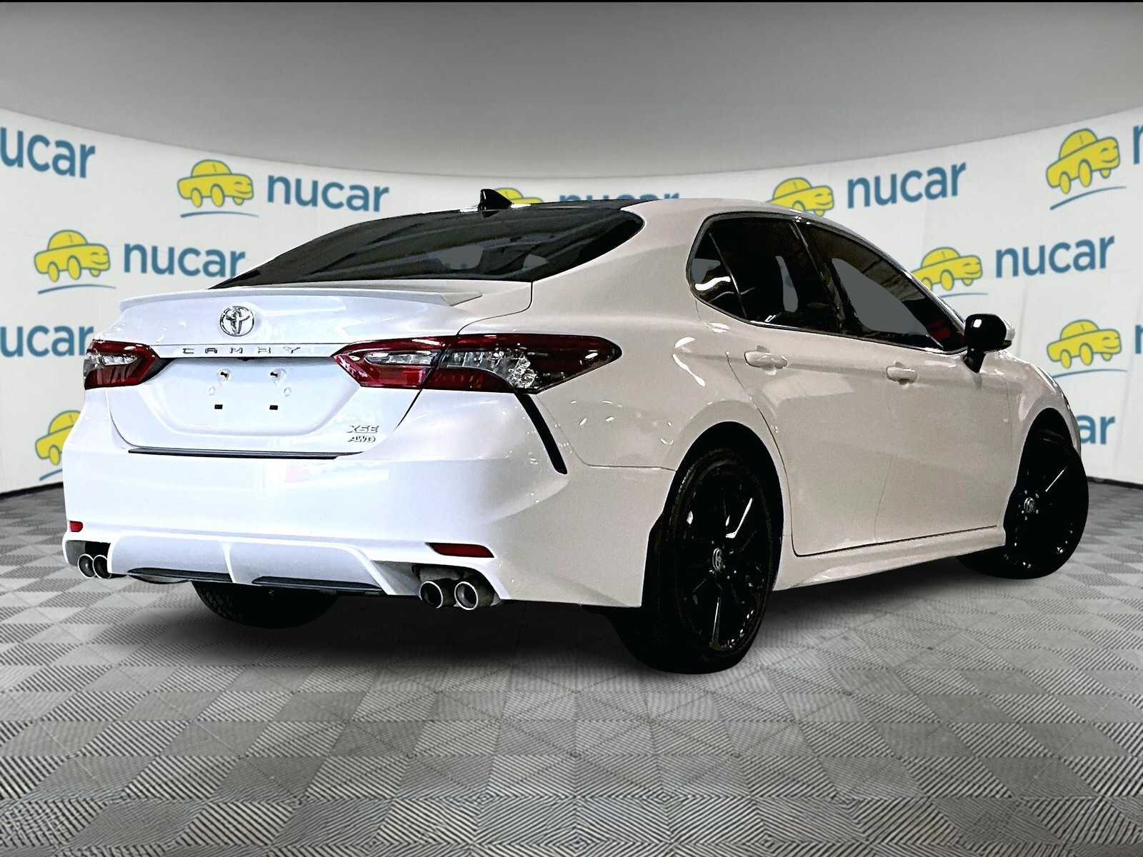 2023 Toyota Camry XSE photo 6