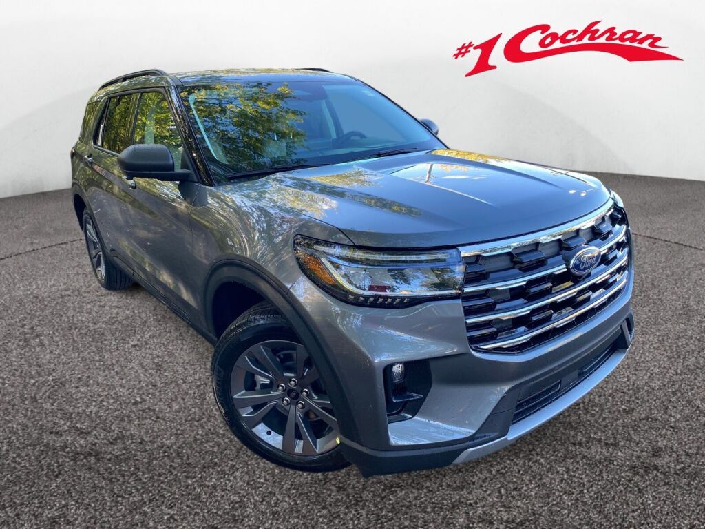 2026 Ford Explorer Active's photo