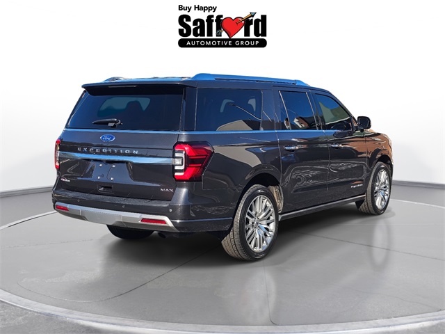 2022 Ford Expedition MAX Platinum photo 3