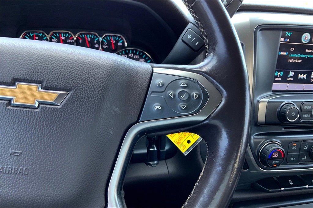 2018 Chevrolet Silverado 1500 LT photo 18