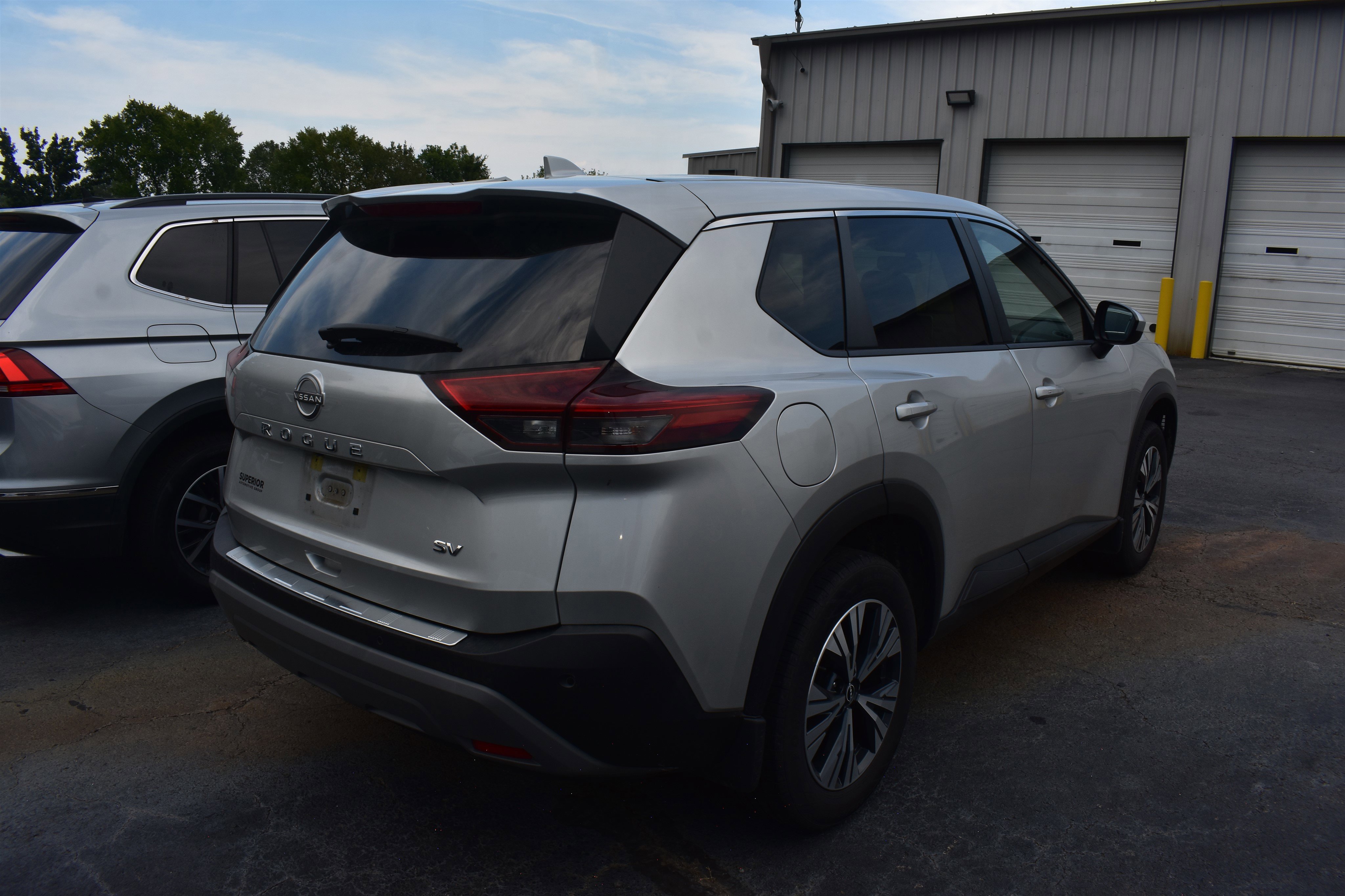 2023 Nissan Rogue SV photo 5
