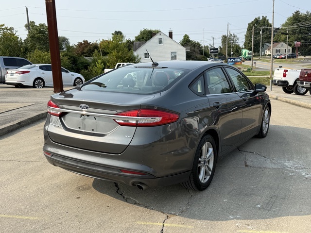 2018 Ford Fusion SE photo 7