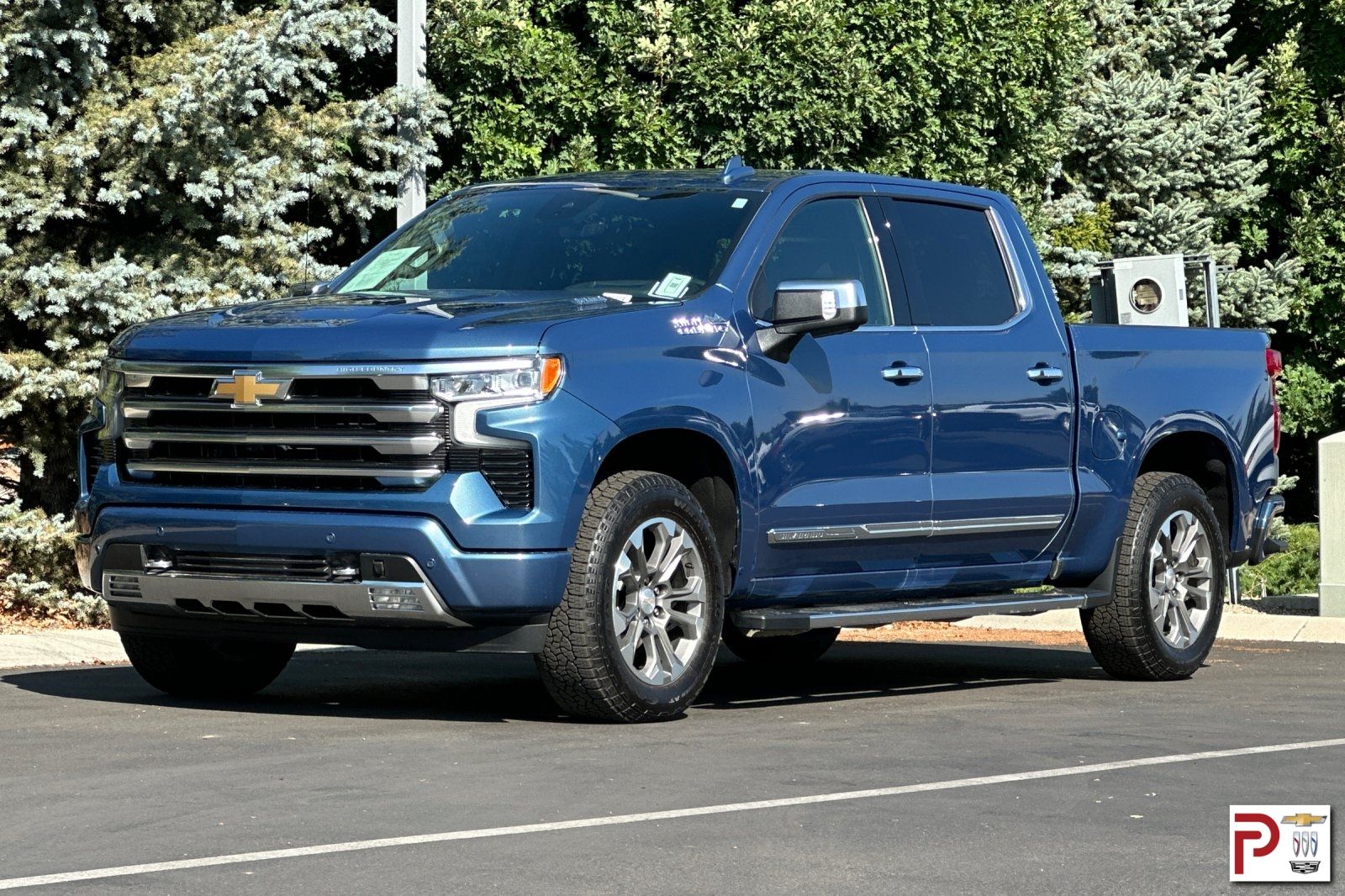 2024 Chevrolet Silverado 1500 High Country photo 8