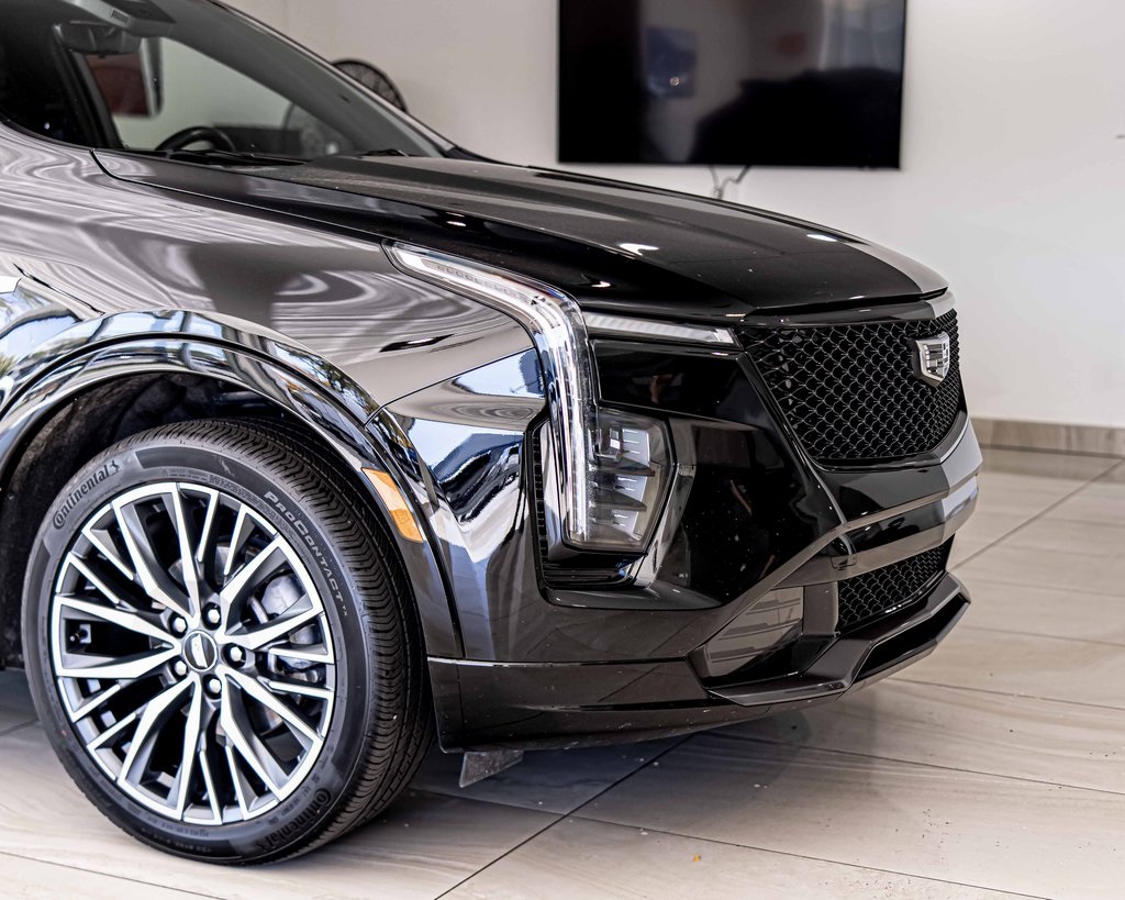 2024 CADILLAC XT4 - Image 3