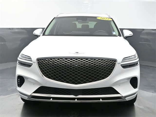 2025 Genesis GV70 2.5T Advanced photo 2