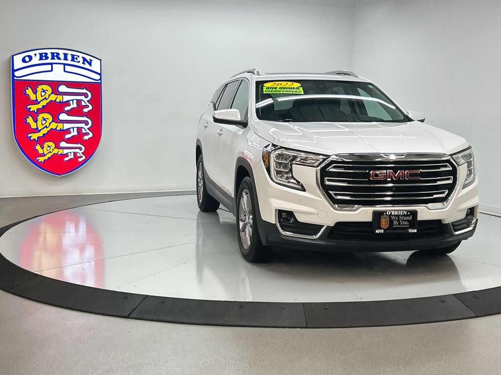 2022 GMC Terrain SLT's photo