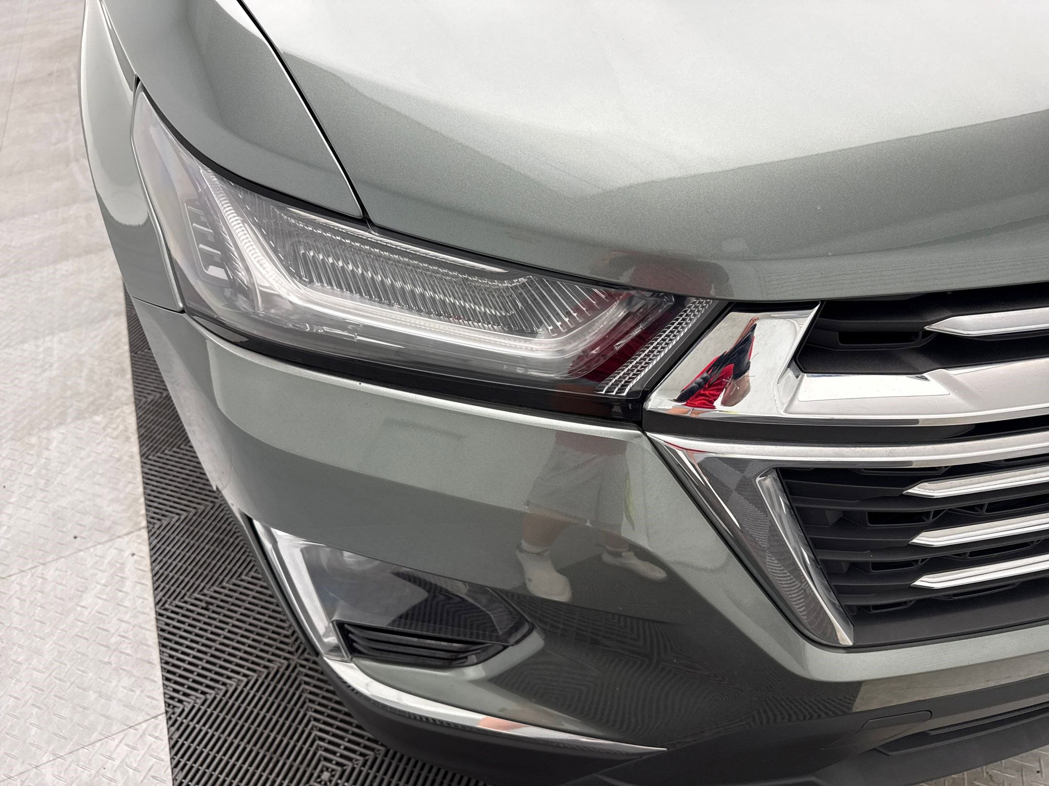 2023 Chevrolet Traverse Leather photo 10