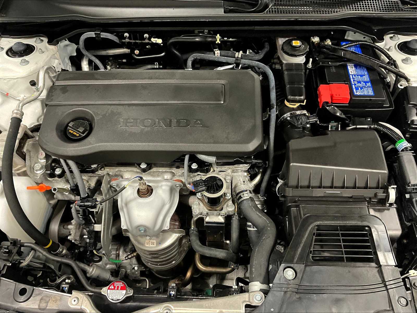 2025 Honda Civic LX photo 33