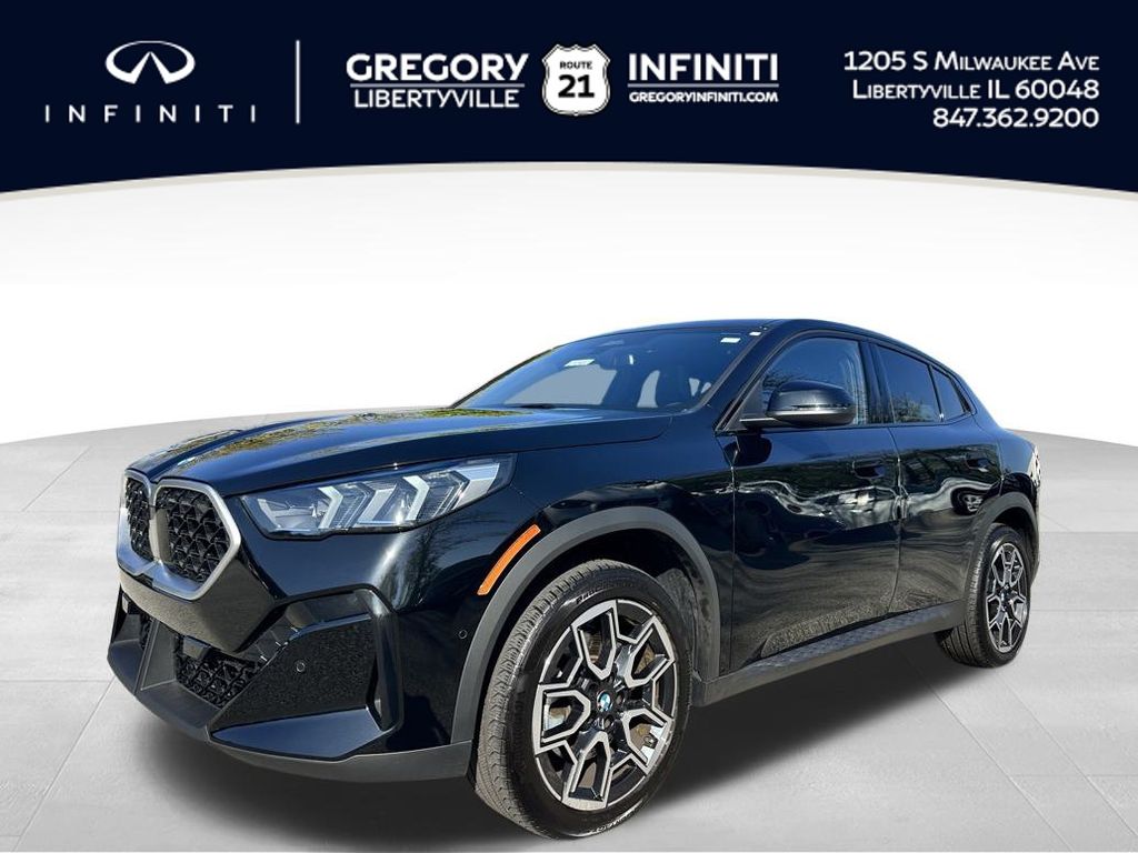 2025 BMW X2 28i's photo
