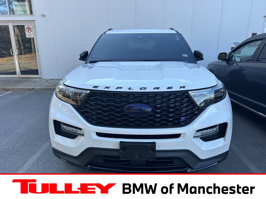 2024 Ford Explorer ST's photo