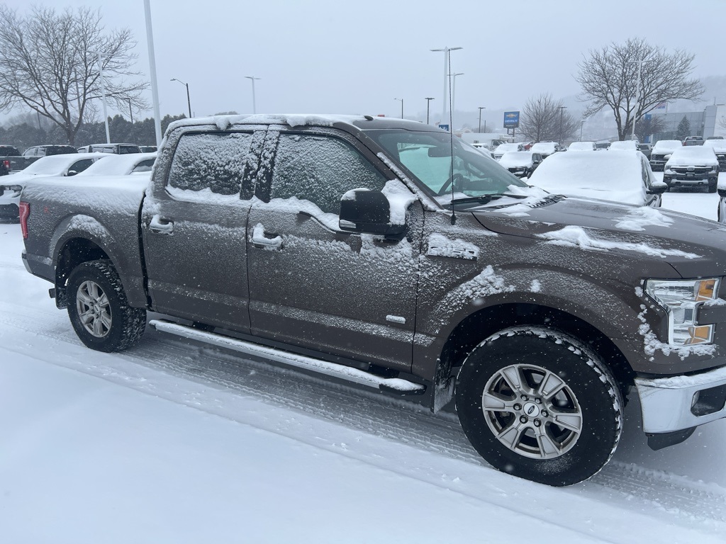 2016 Ford F-150 XLT photo 3