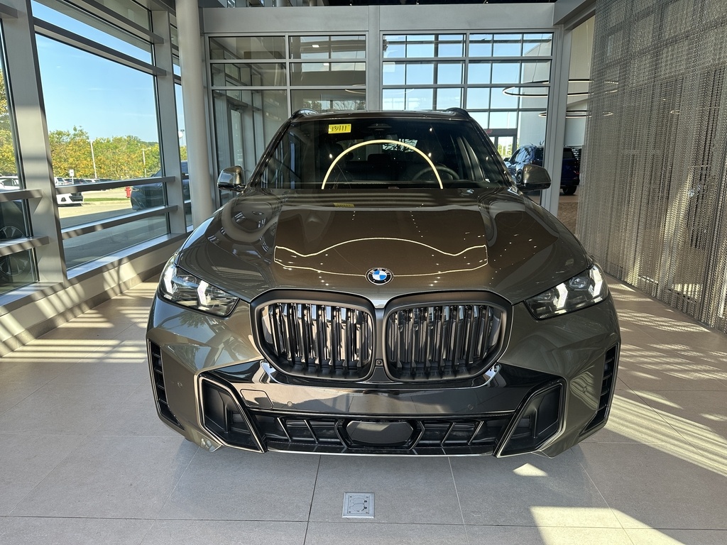 2026 Bmw X4 photo 2