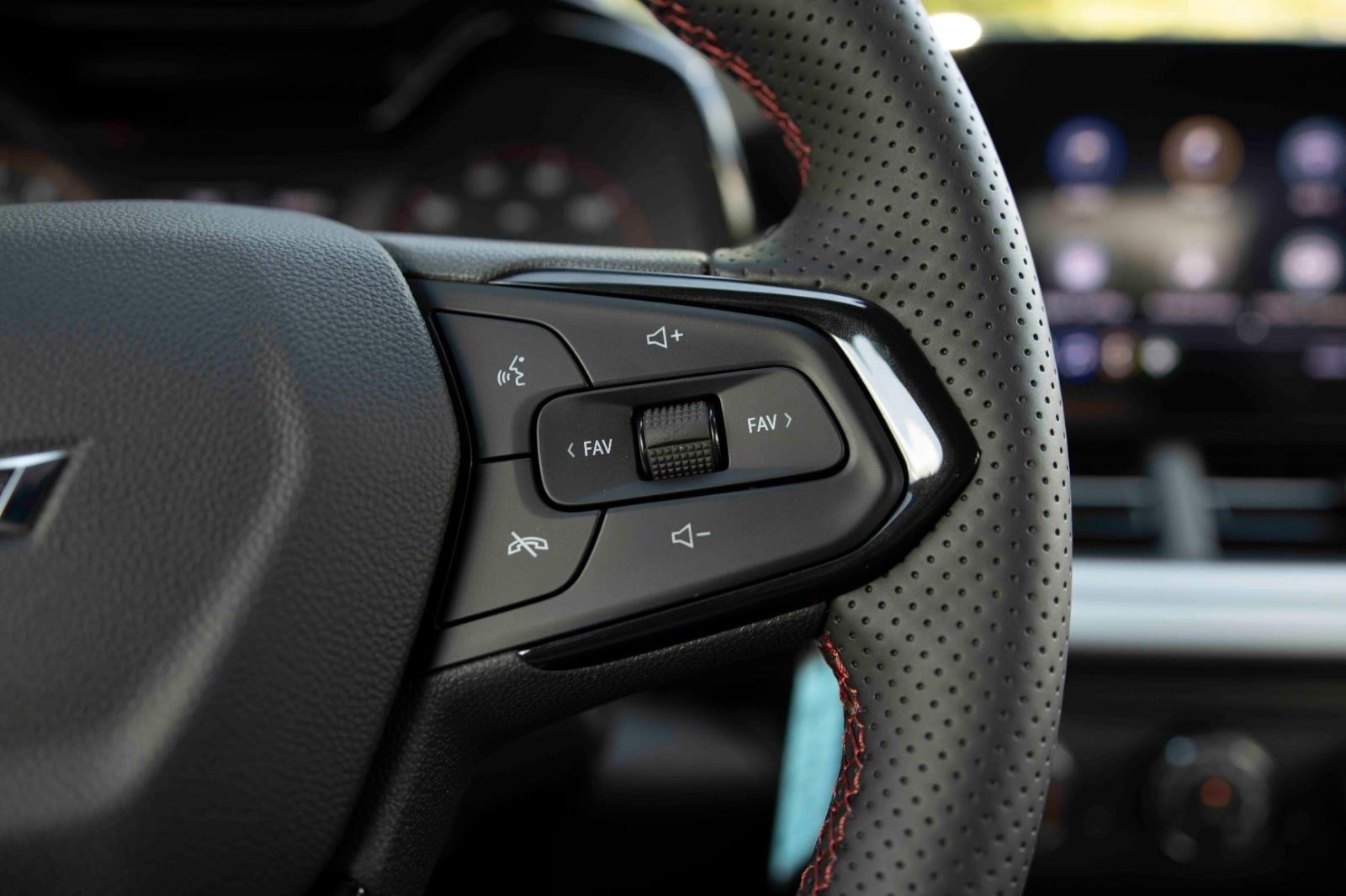 2025 Chevrolet Trax photo 15