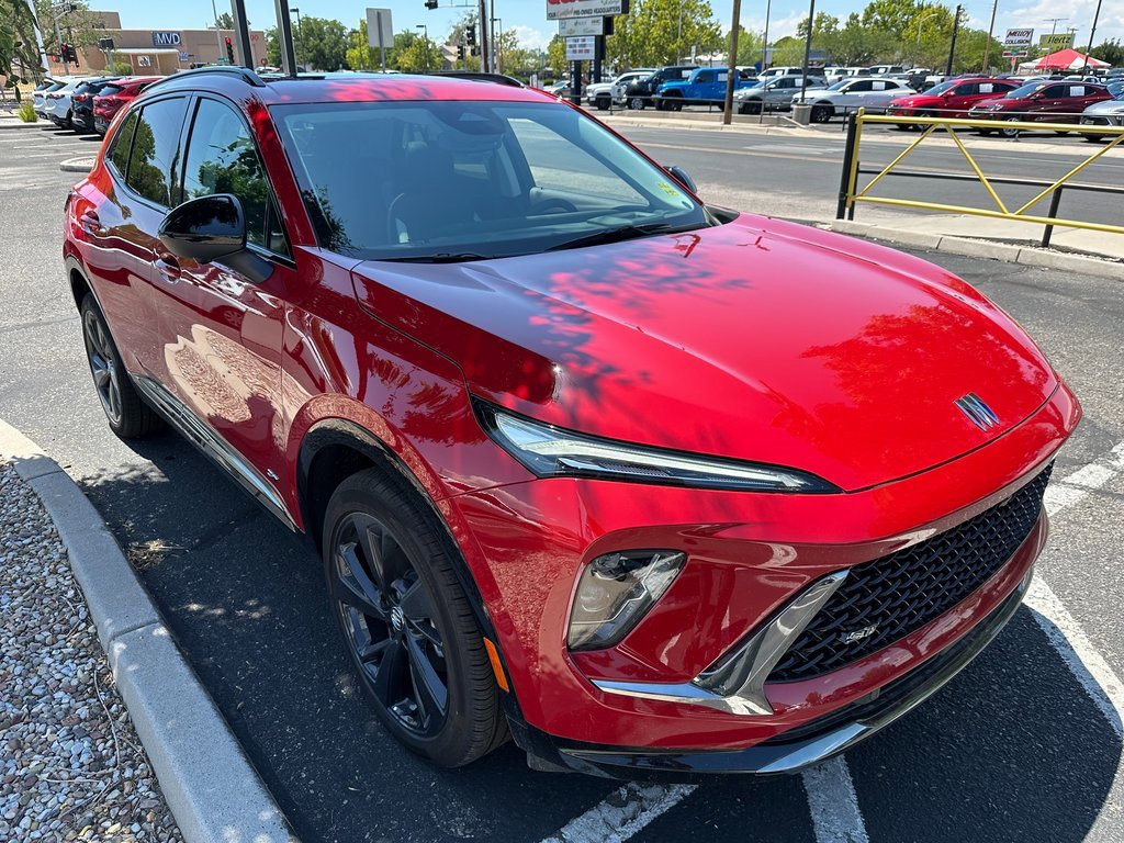 2025 Buick Envision Sport Touring's photo