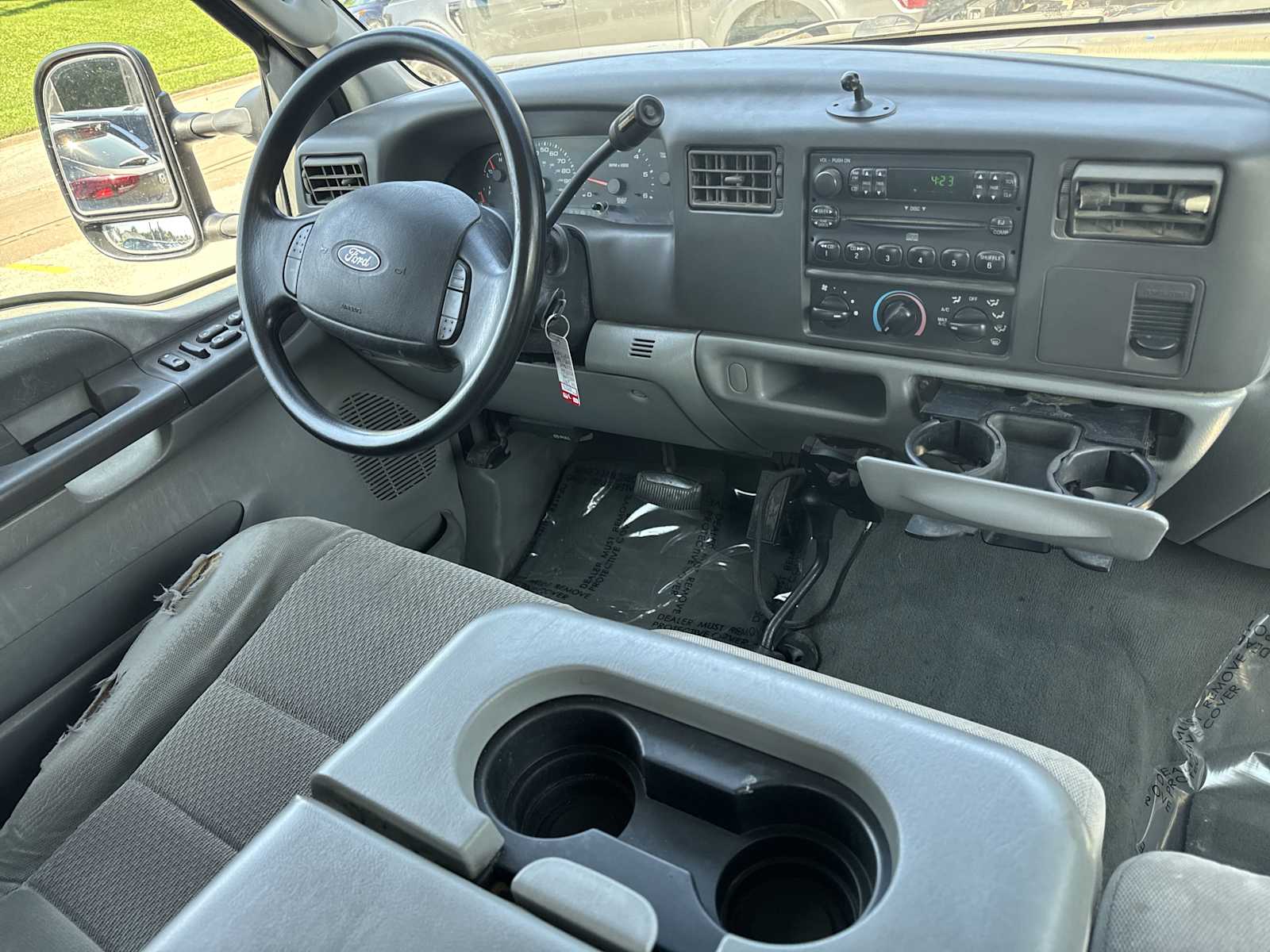 2003 Ford F-250 XLT photo 23