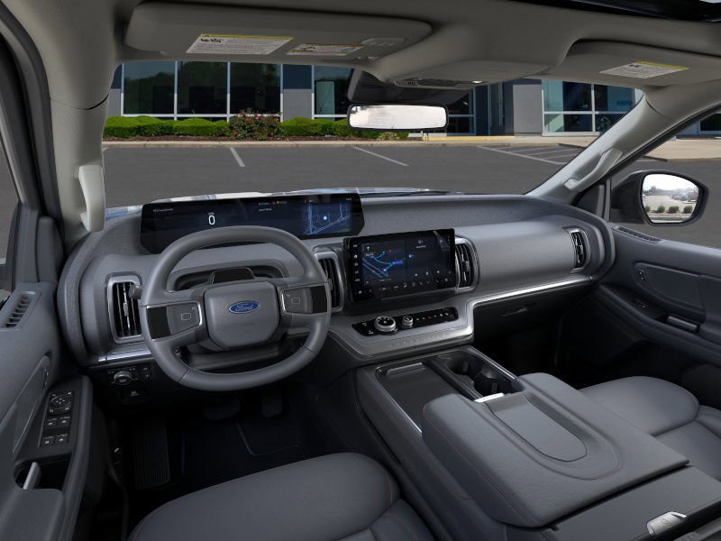 2025 Ford Expedition MAX photo 7