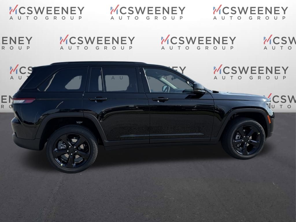 2025 Jeep Grand Cherokee Altitude X photo 6