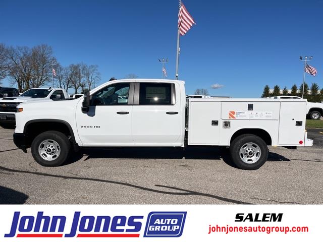 New 2024 Summit White Chevrolet WT image 1