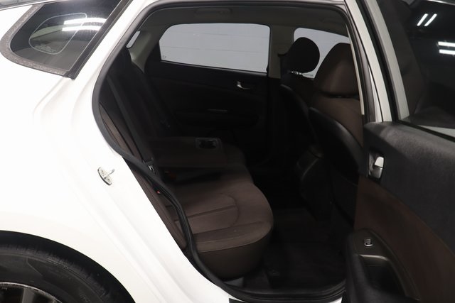 2020 Kia Optima LX photo 16