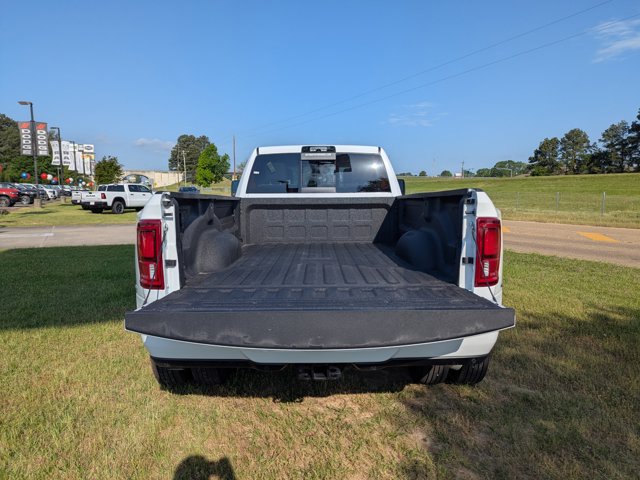 2025 Ram 3500 Laramie photo 5