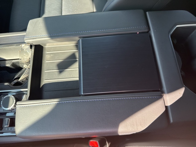2024 Toyota Sequoia Platinum photo 37