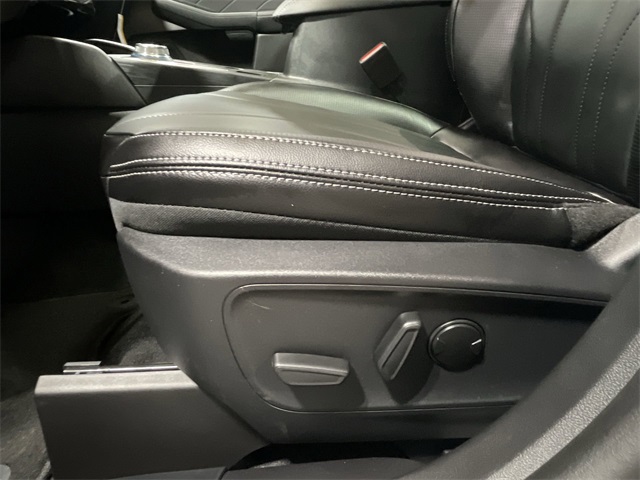 2025 Ford Escape Plug-In Hybrid Base photo 18