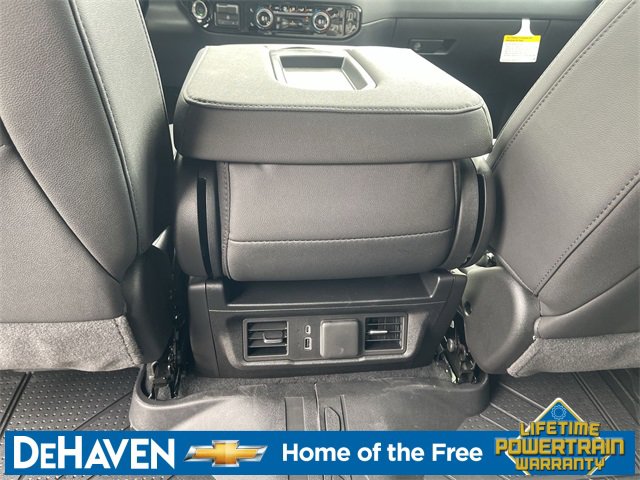 2026 Chevrolet Silverado 3500HD LT photo 20