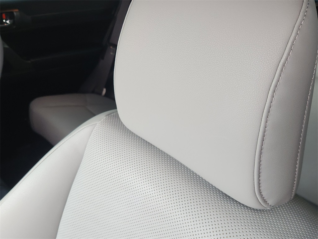 2023 Lexus GX 460 photo 21