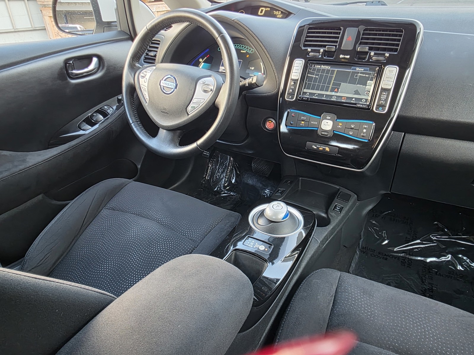 Used 2017 Nissan LEAF SV with VIN 1N4BZ0CPXHC305223 for sale in Long Beach, CA