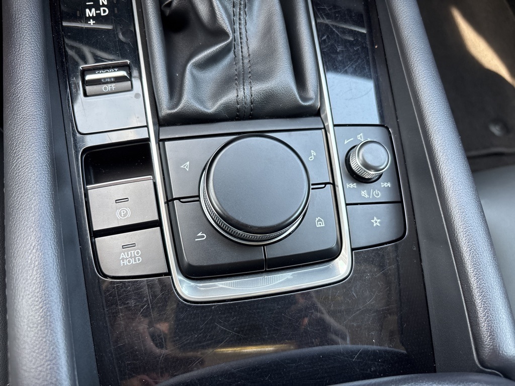 2024 Mazda Mazda3 2.5 s Preferred photo 18