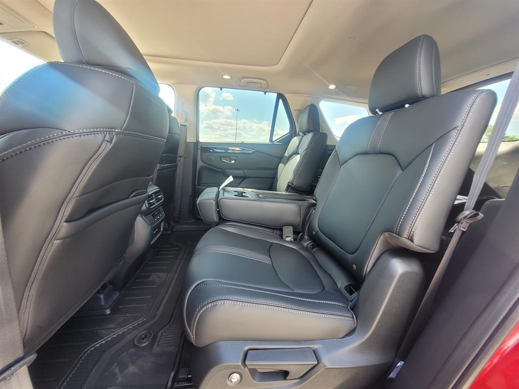 2025 Honda Pilot Touring photo 12