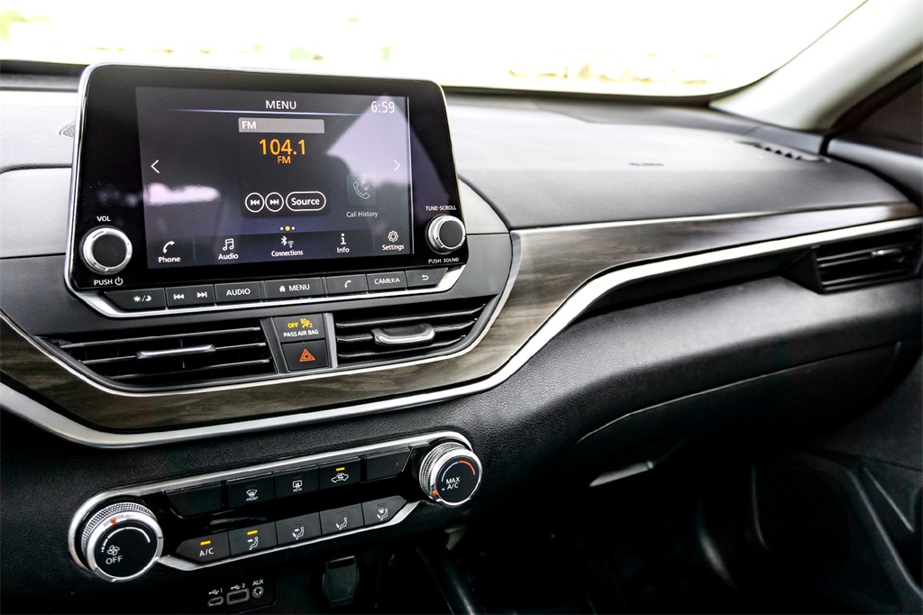 2023 Nissan Altima 2.5 SV photo 22