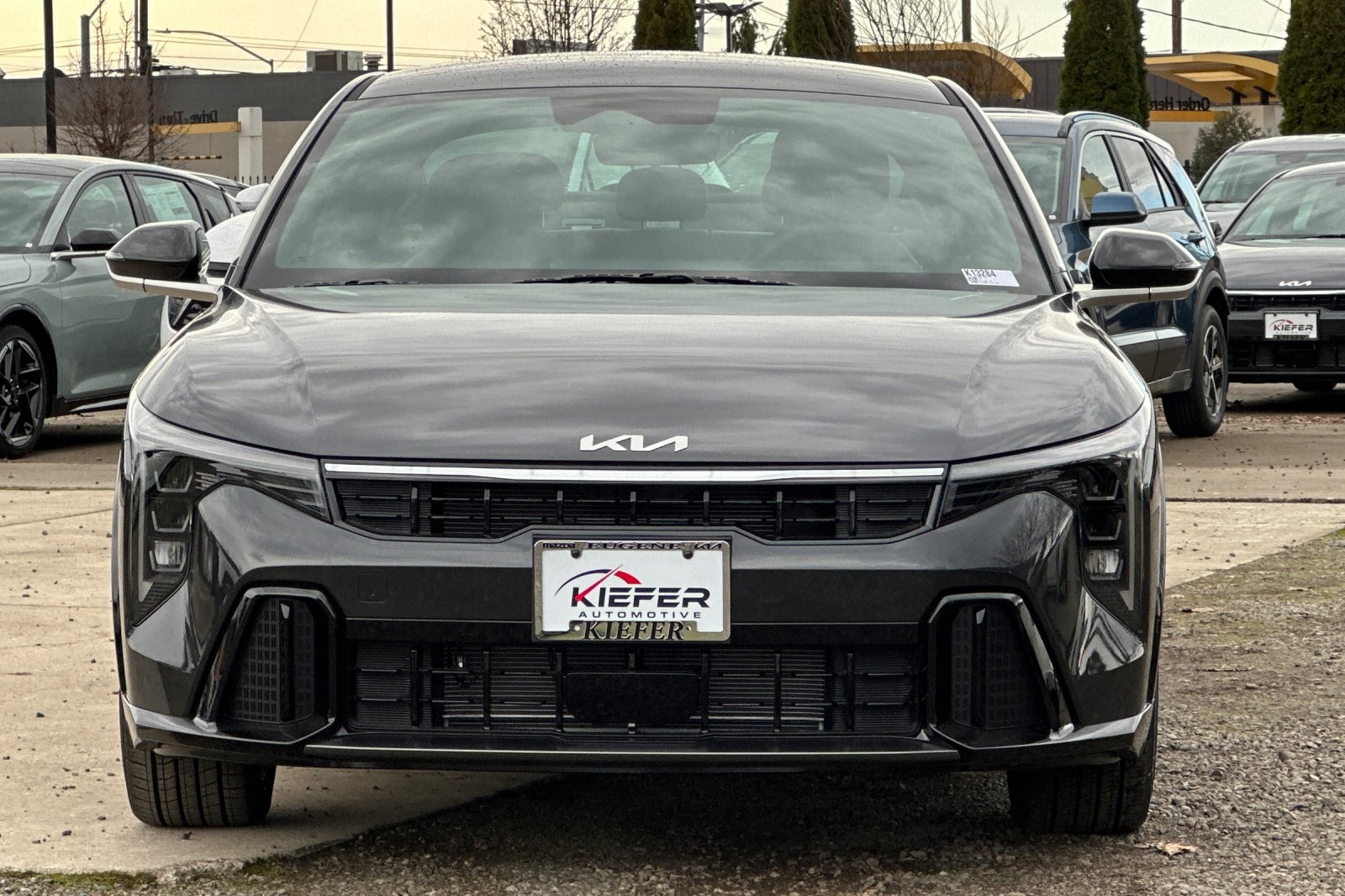 2025 Kia K4 GT-Line photo 4