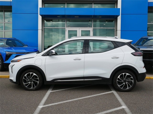 Used 2023 Chevrolet Bolt EUV Premier with VIN 1G1FZ6S0XP4110596 for sale in Roseville, Minnesota