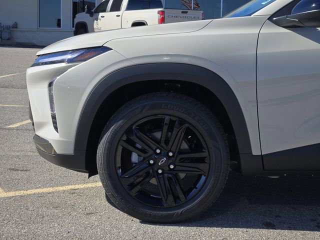 2026 Chevrolet Trax ACTIV photo 2