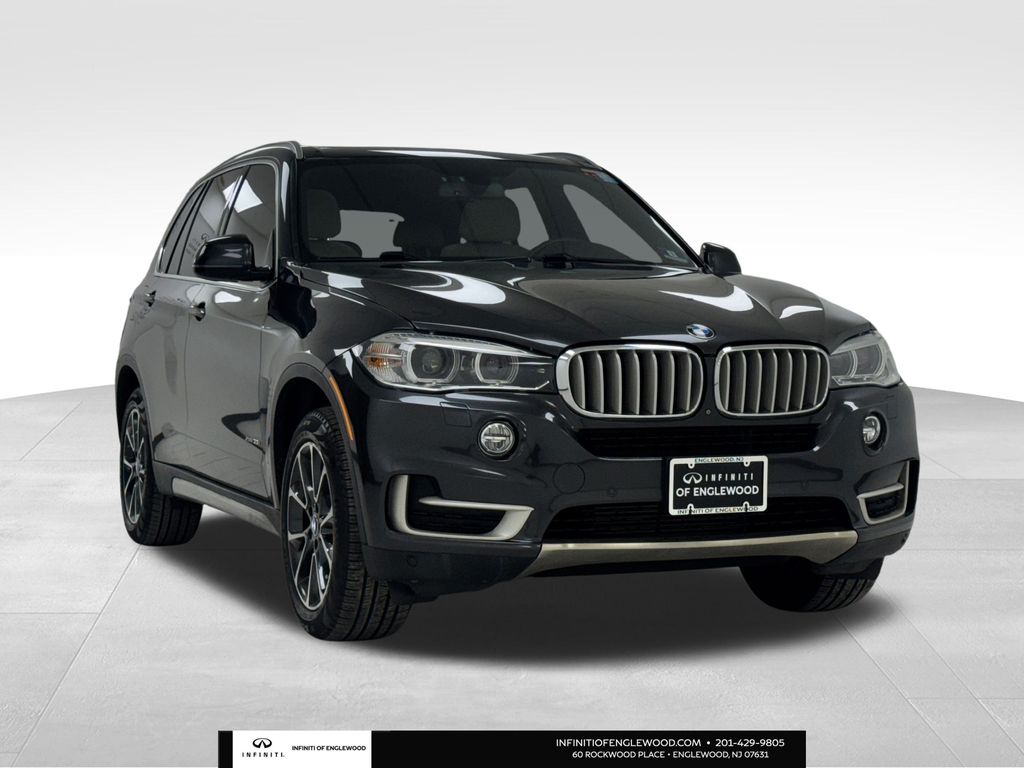 2017 BMW X5 xDrive35i's photo