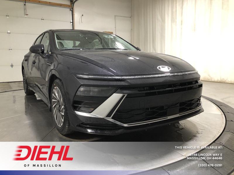 2026 Hyundai Sonata Hybrid SEL's photo