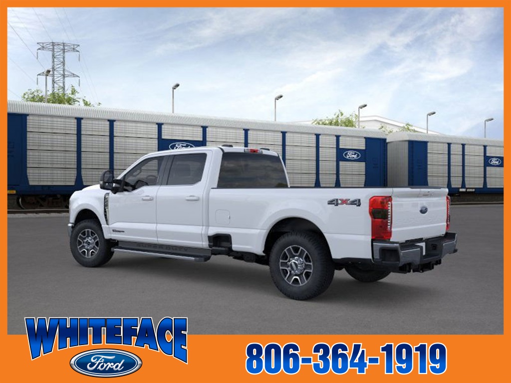 2026 Ford F-350 Lariat photo 4