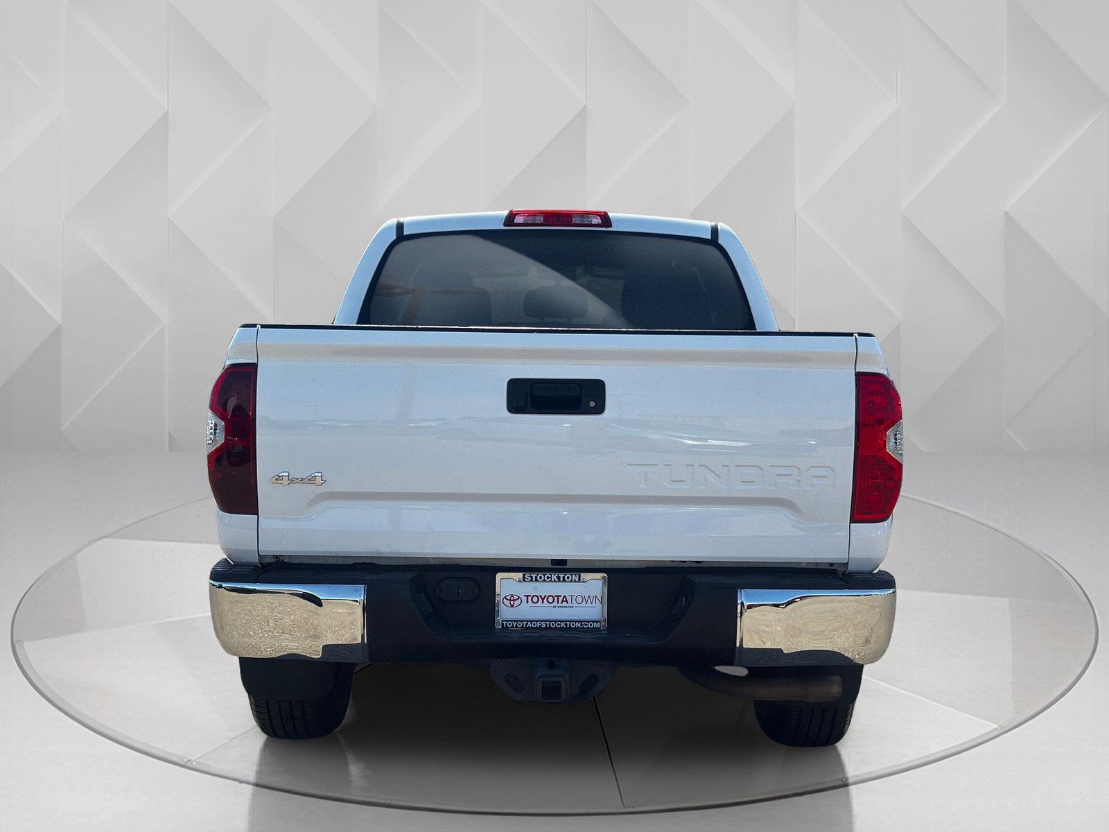 2017 Toyota Tundra SR5 photo 5