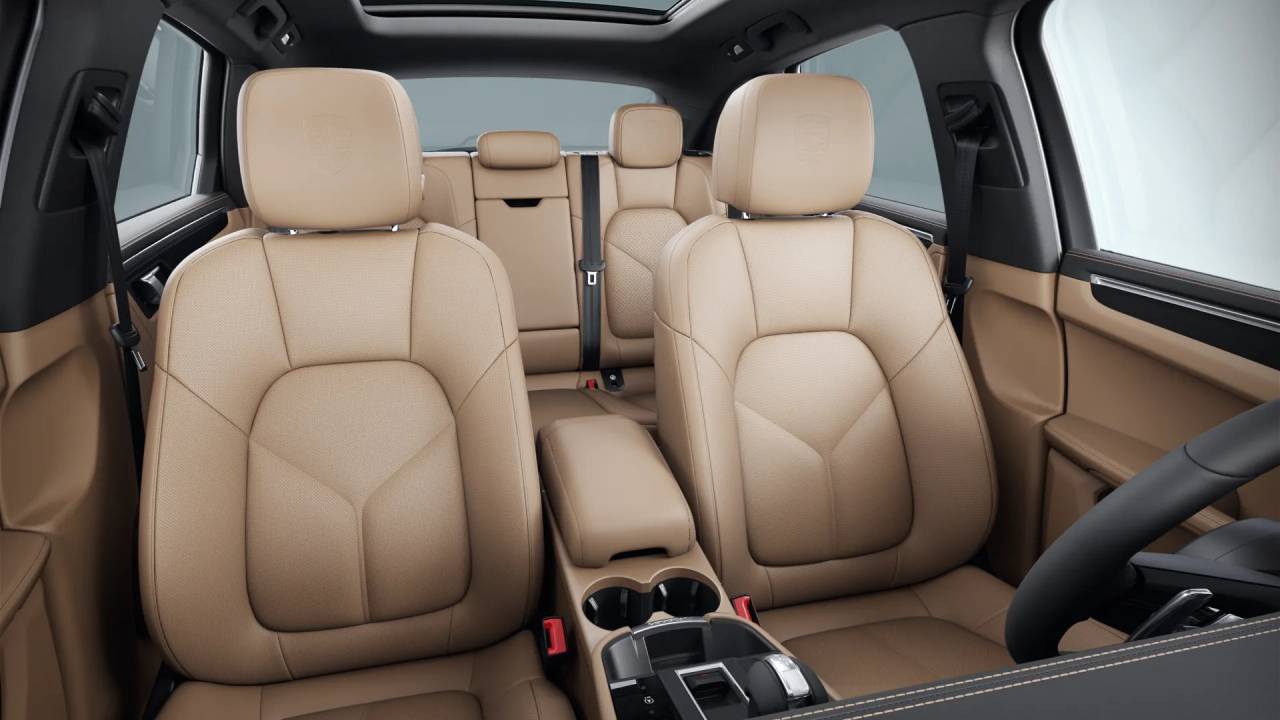 2026 Porsche Macan S photo 11