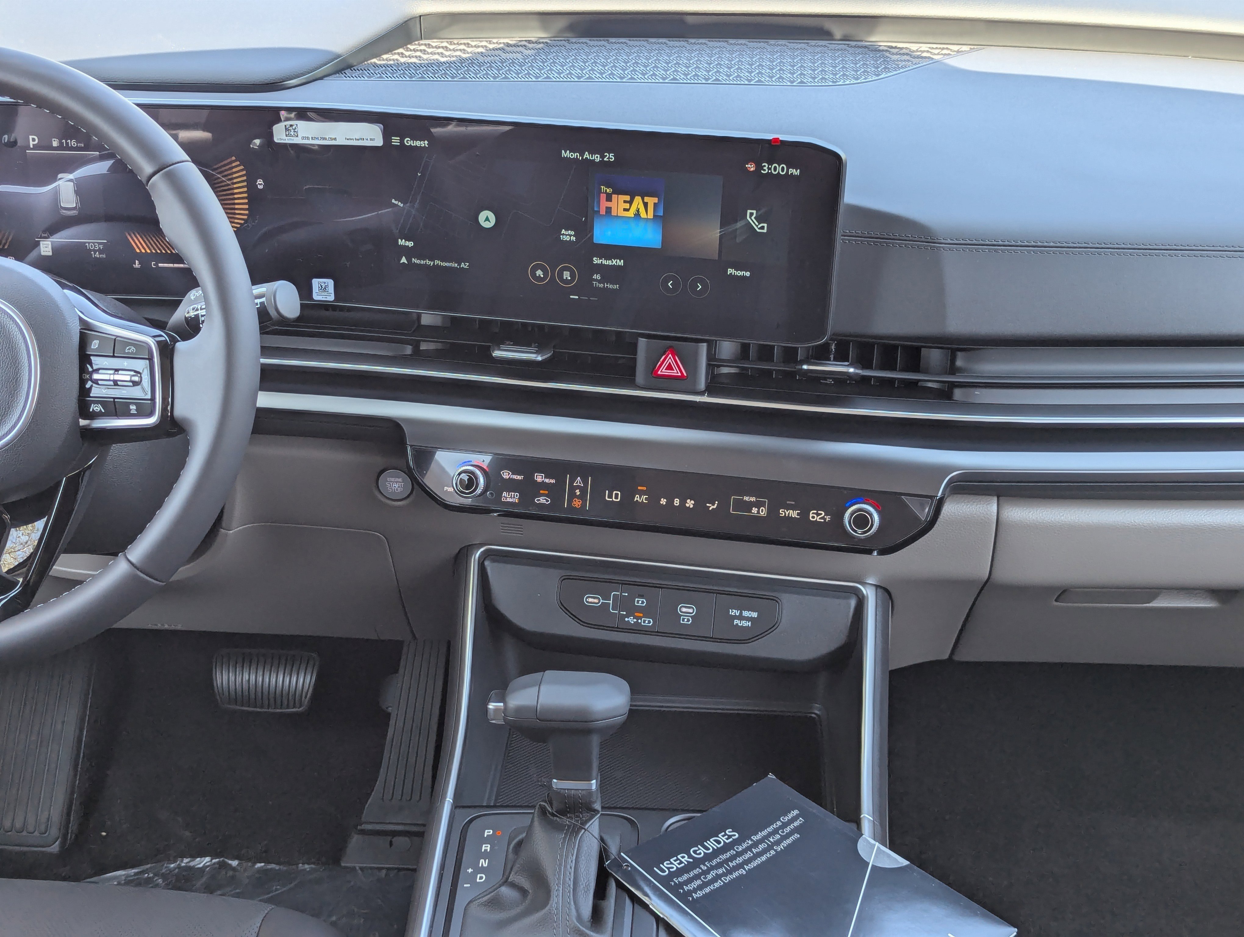 2026 Kia Carnival LXS photo 2