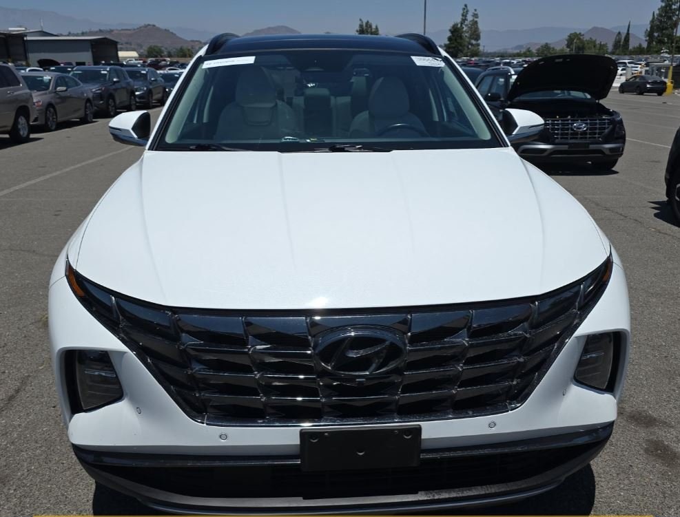 Used 2023 Hyundai Tucson Limited with VIN 5NMJE3AE2PH241392 for sale in Kansas City