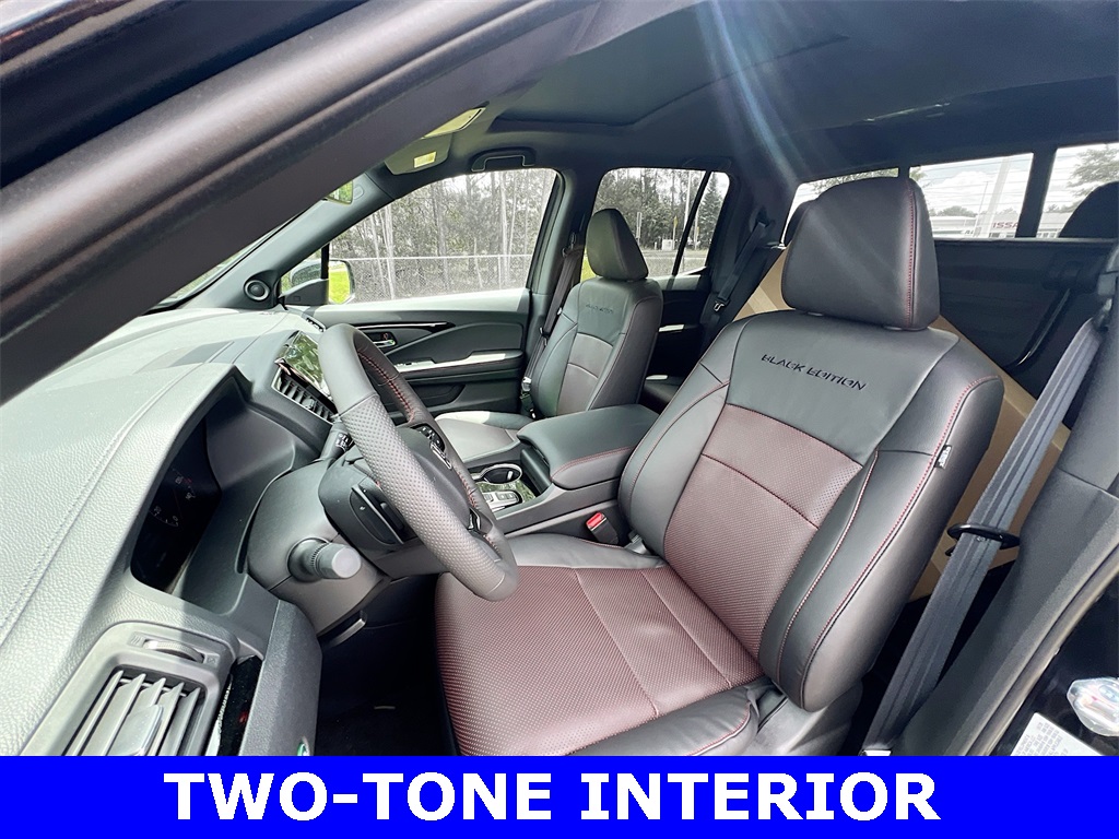 2025 Honda Ridgeline Black Edition photo 5
